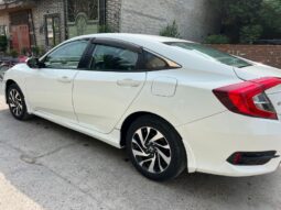 
										Honda Civic Oriel 1.8 i-VTEC CVT 2017 full									