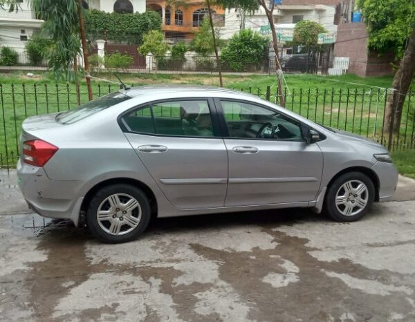 
								Honda City 1.3 i-VTEC Prosmatec 2019 full									