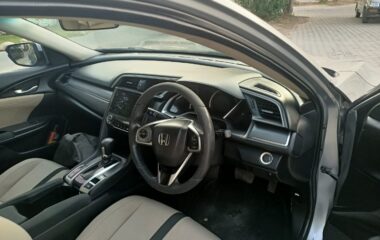 Honda Civic Oriel 1.8 i-VTEC CVT 2018