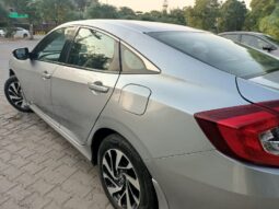 
										Honda Civic Oriel 1.8 i-VTEC CVT 2018 full									