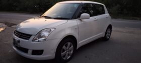 Suzuki Swift DLX Automatic 1.3 2018