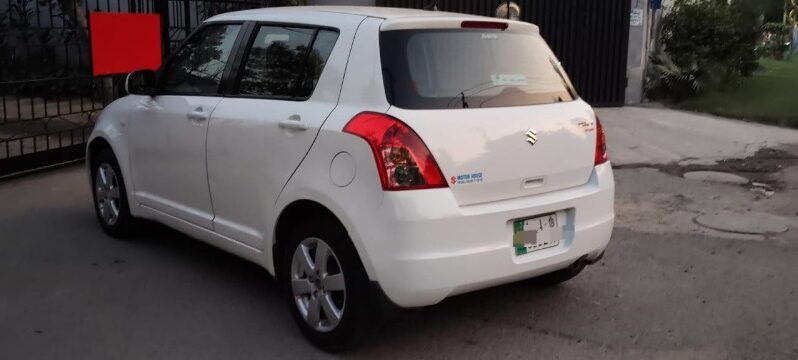 
								Suzuki Swift DLX Automatic 1.3 2018 full									