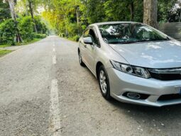 Honda Civic 1.8 i-VTEC CVT 2013