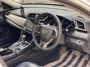 Honda Civic Oriel 2018