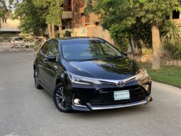 
										Toyota Corolla Altis Grande 1.8 2017 full									