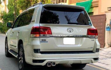 Toyota Land Cruiser ZX 2010