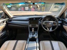 Honda Civic Oriel 1.8 i-VTEC CVT 2017