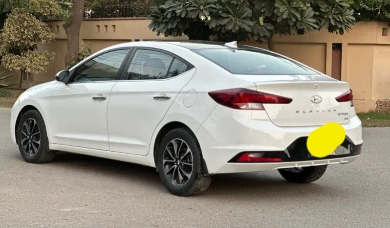 
								Hyundai Elantra GLS.. 2022 full									