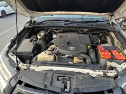 
										Toyota Hilux Revo V Automatic 2.8 2018 full									