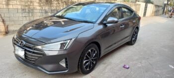 Hyundai Elantra GL.. 2024