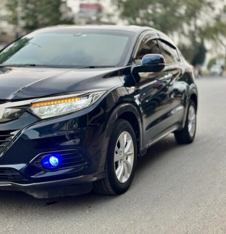 
								Honda Vezel X Honda Sensing 2018 full									