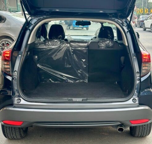 
								Honda Vezel X Honda Sensing 2018 full									