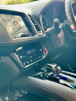 
										Honda Vezel X Honda Sensing 2018 full									