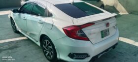 Honda Civic Oriel 1.8 i-VTEC CVT 2017