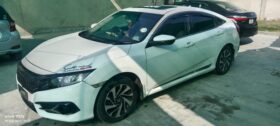 Honda Civic Oriel 1.8 i-VTEC CVT 2017