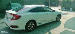 Honda Civic Oriel 1.8 i-VTEC CVT 2017