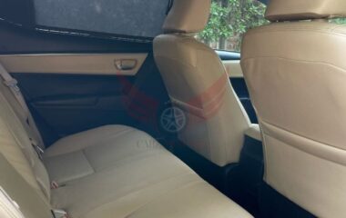 Toyota Corolla Altis Grande CVT-i 1.8 2017