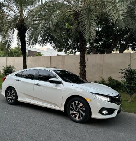 
								Honda Civic 1.5 RS Turbo 2017 full									