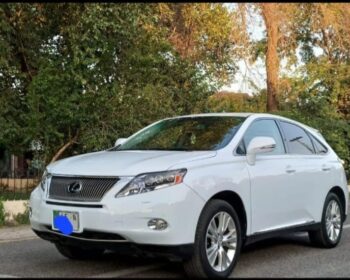 Lexus RX Series 450H.. 2010