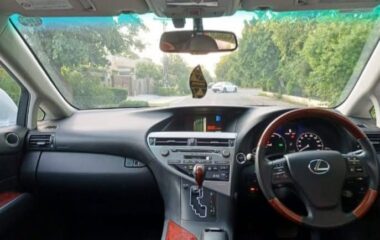 Lexus RX Series 450H.. 2010