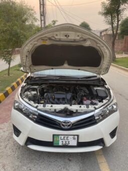 
										Toyota Corolla GLi Automatic 1.3 VVTi 2016 full									