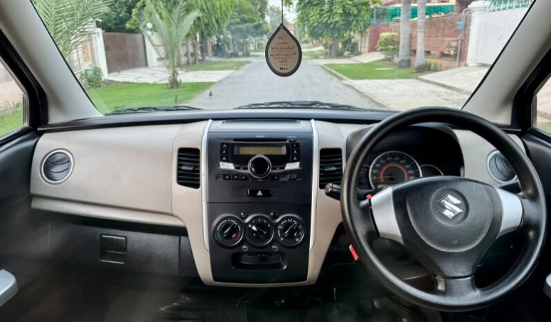 
								Suzuki Wagon R VXL. 2015 full									