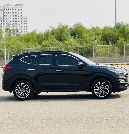 
								Hyundai Tucson AWD A/T Ultimate 2023 full									